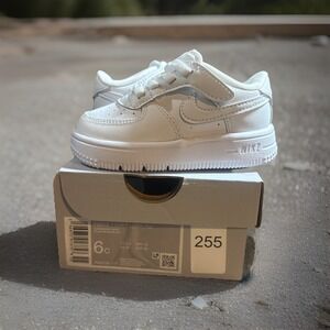 Nike Air Force 1 Low EasyOn In All White Size 5c Brand New